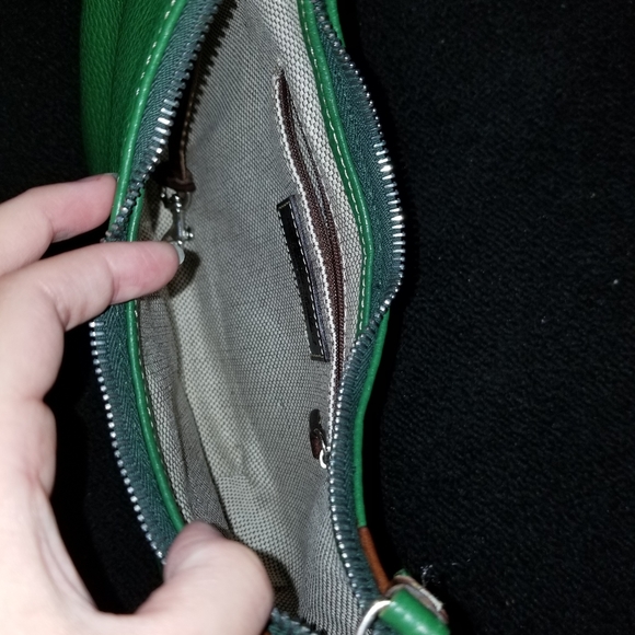 Dooney and bourke Handbag - Picture 3 of 3